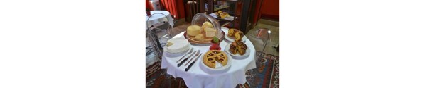 Breakfast meal - Residenza Torre Colonna (Rome)