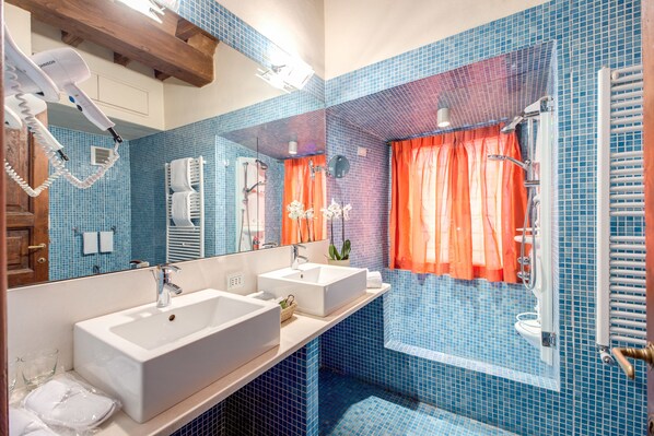 Superior Double Room | Bathroom | Shower, designer toiletries, hair dryer, slippers