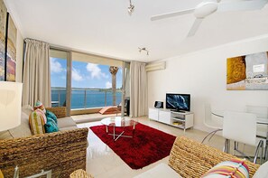 1 Bedroom Standard Apartment (Mid/Top River) | Select Comfort beds, individually decorated, individually furnished