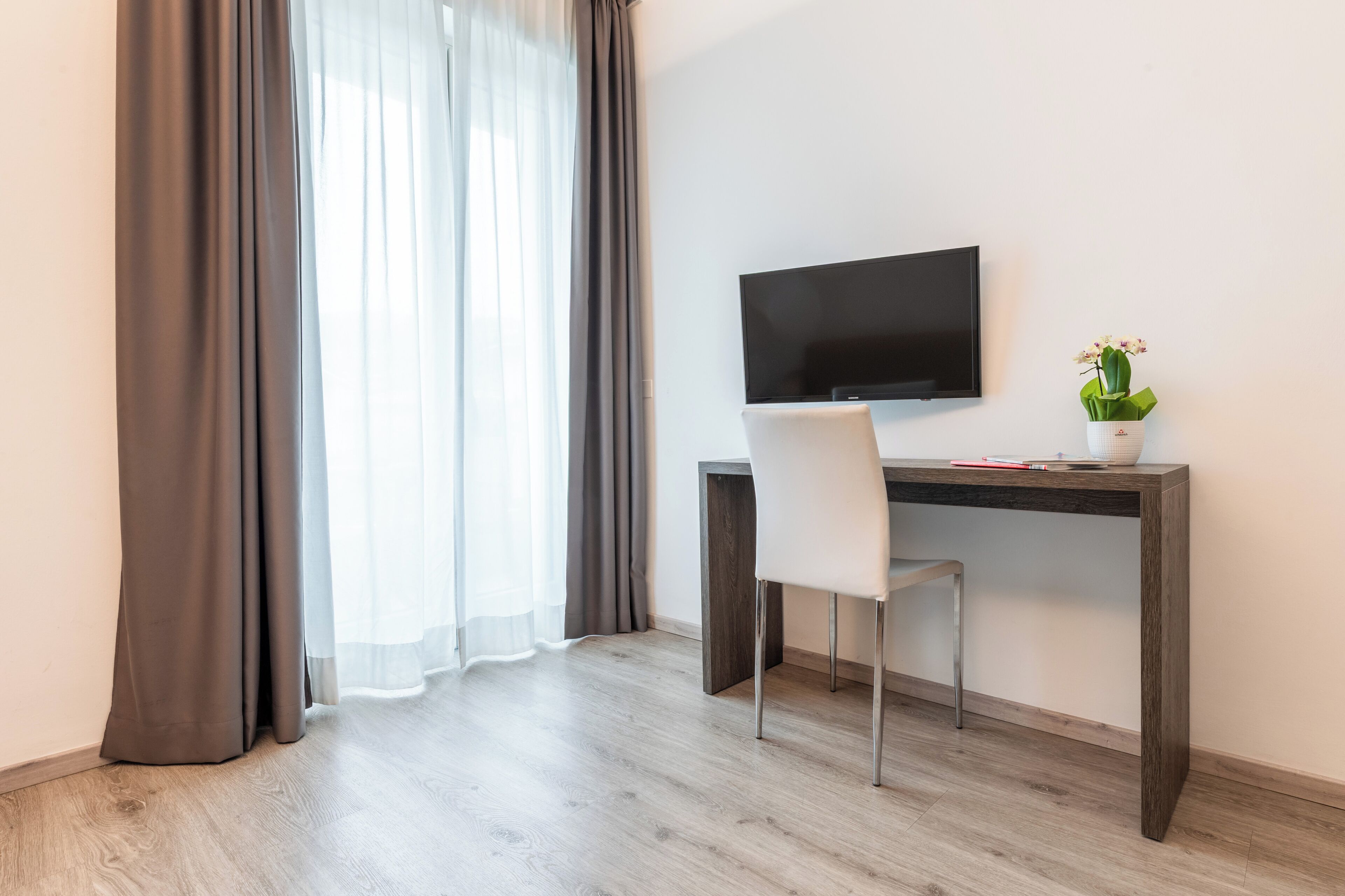 family suite, 2 bedrooms | living area | lcd tv