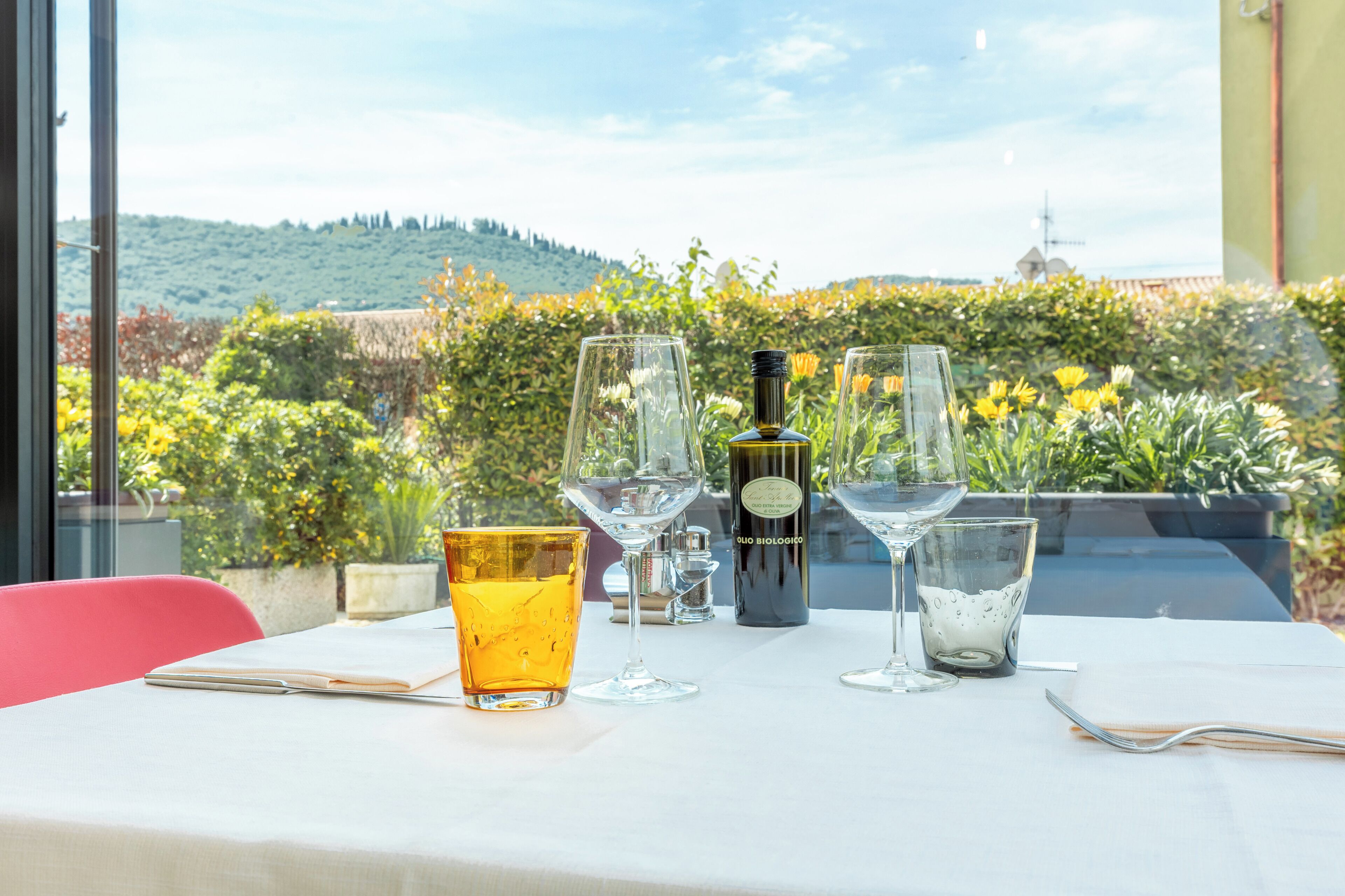 breakfast, lunch, dinner served; seafood, al fresco dining