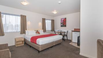 One Bedroom Family Unit