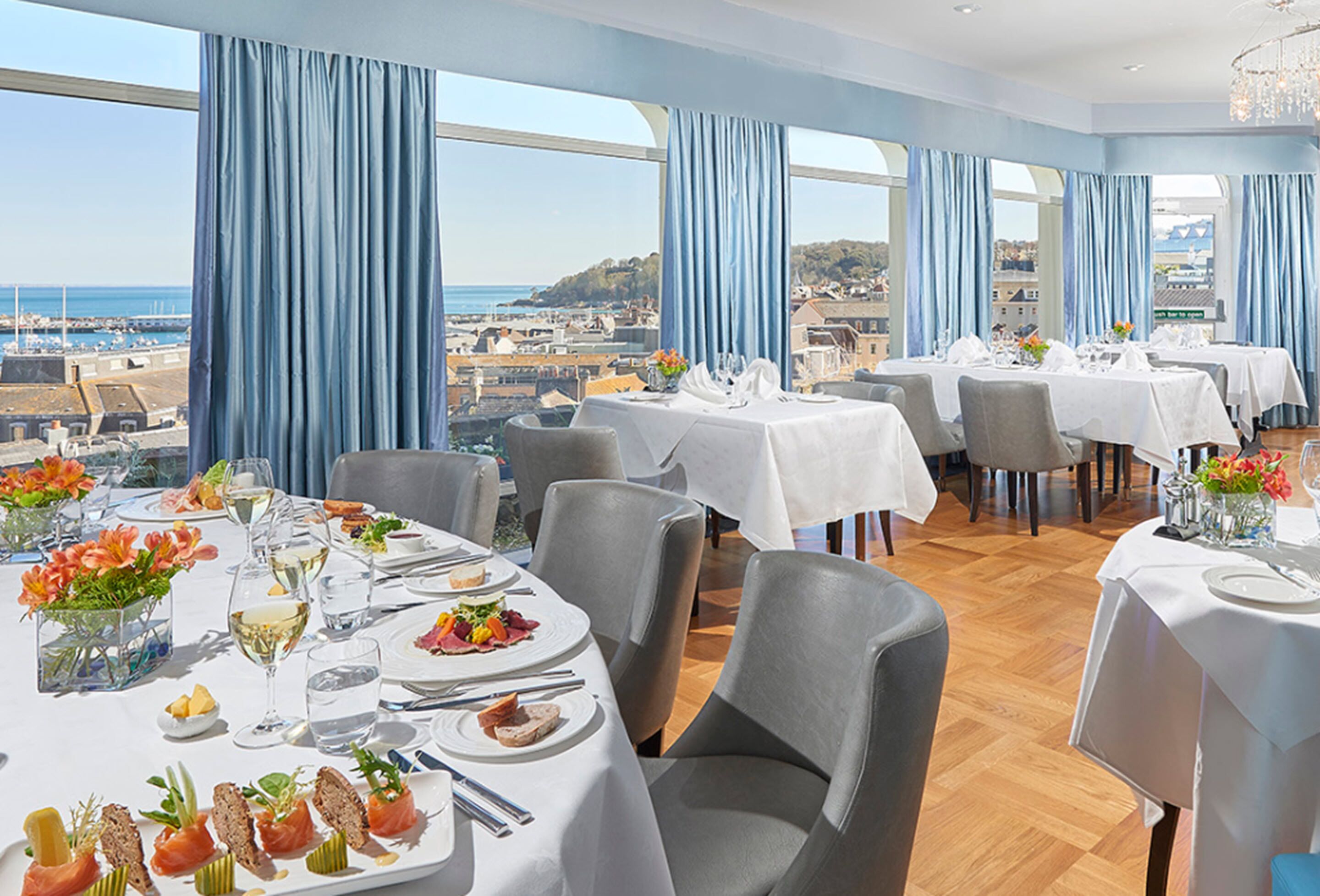 Free daily full breakfast