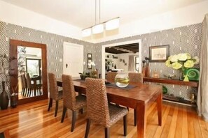 家族向けレストラン