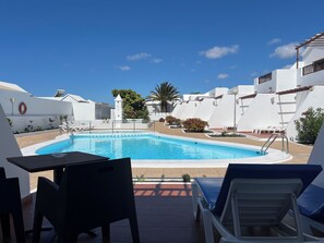 2 Außenpools, Liegestühle