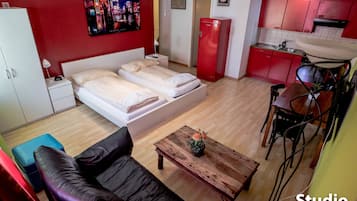 Estudio | Tabla de planchar con plancha, camas supletorias, wifi gratis