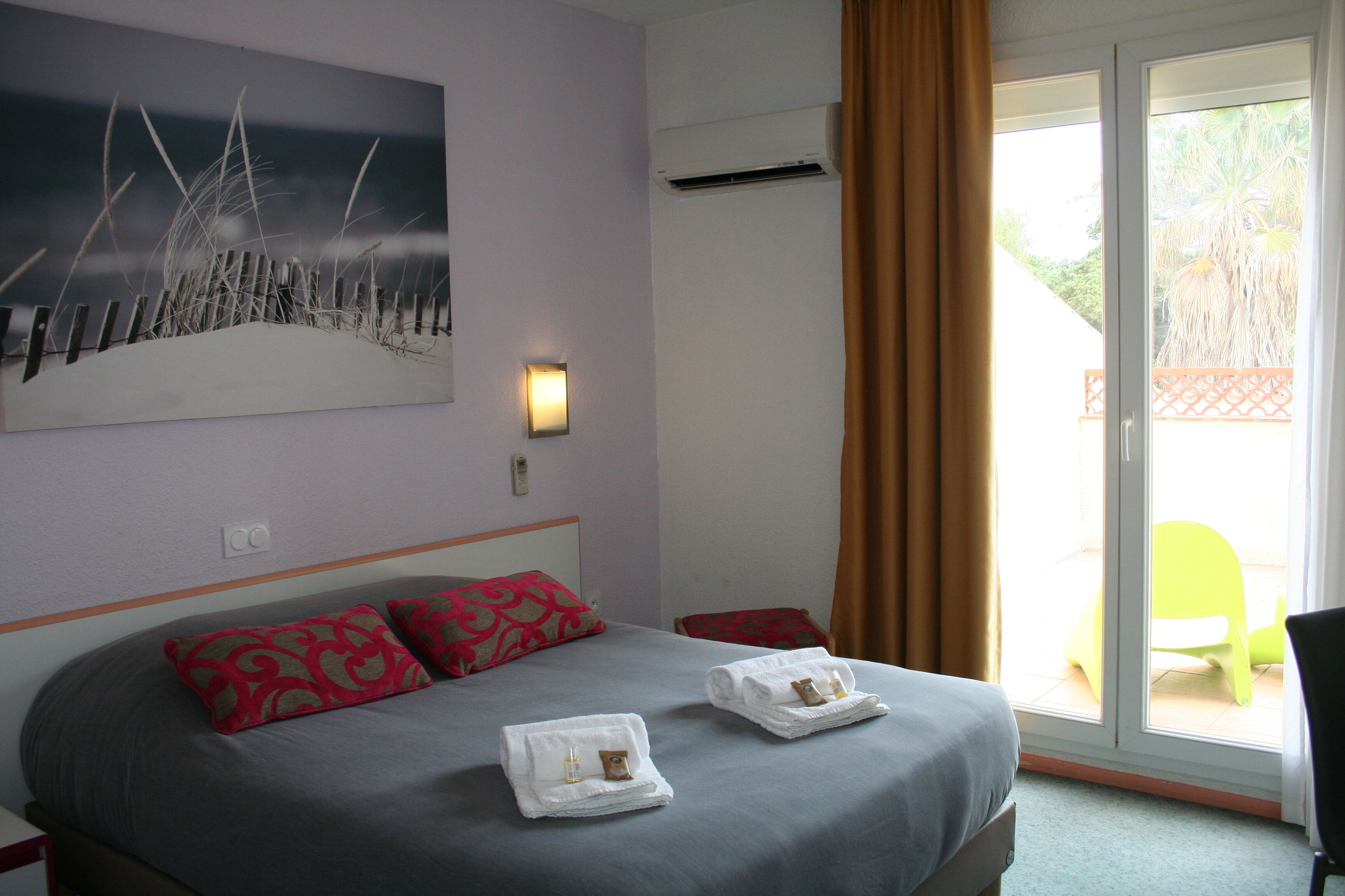 premium bedding, iron/ironing board, free wifi