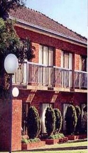 Exterior - Clayton Monash Motor Inn & Serviced Apartments (Clayton)