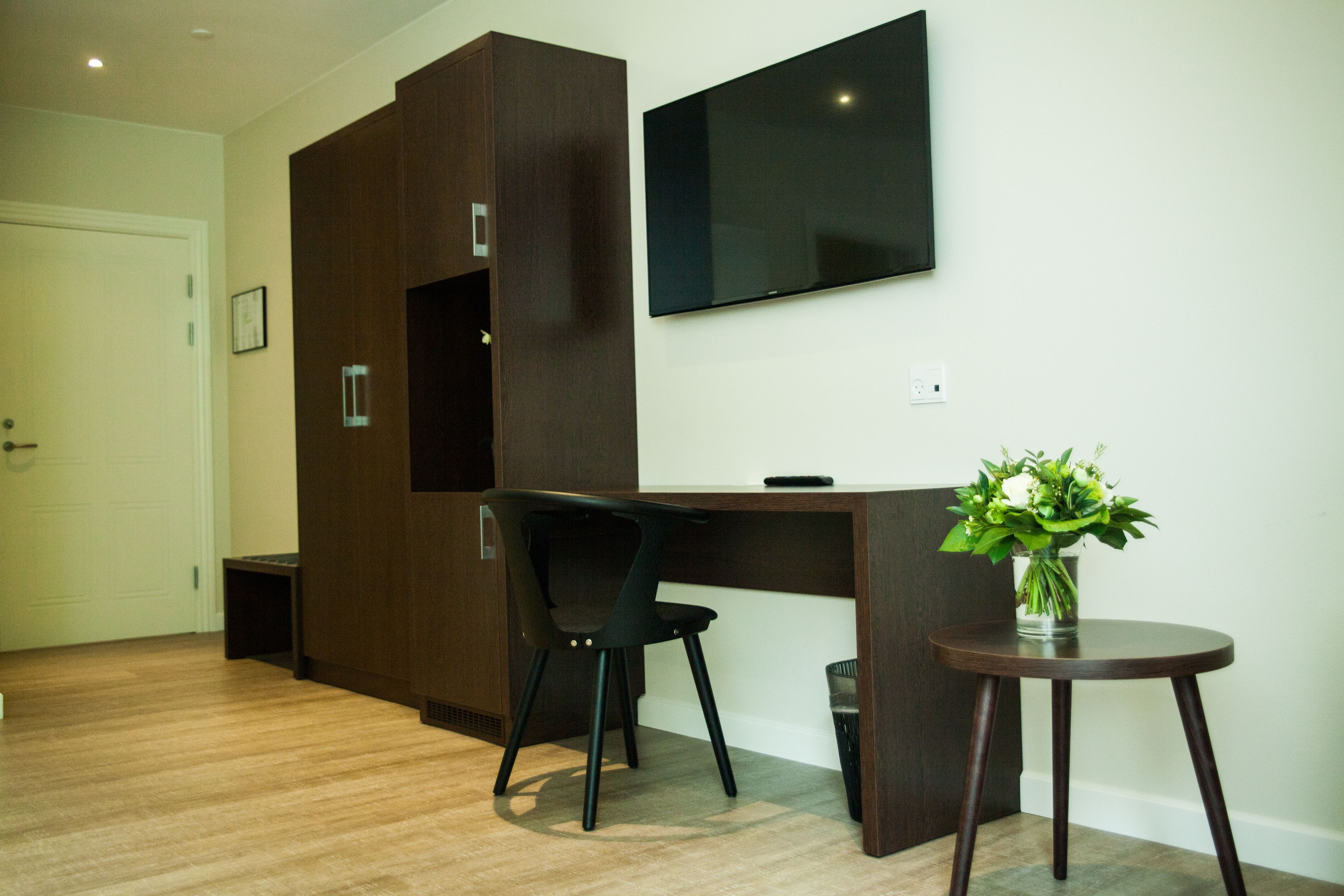 superior double room, accessible, bathtub | room amenity