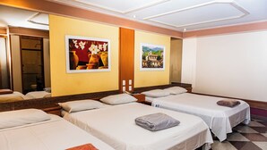 Suite Quintupla | 免费 WiFi、床单