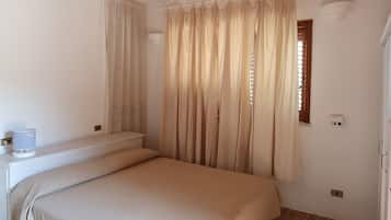 Vila superior, 2 quartos, 2 banheiros, vista para o jardim | Roupas de cama premium, roupa de cama
