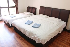 Individually furnished, iron/ironing board, free WiFi