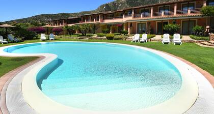 Hotel Su Giganti
