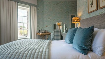 Deluxe Double Room | Premium bedding, desk, laptop workspace, iron/ironing board