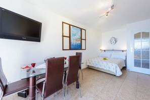 Studio Suite, Terrace, Sea View