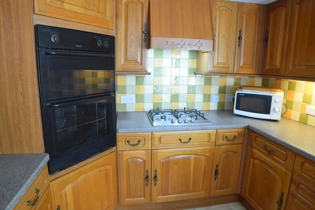 house | private kitchen | coffee/tea maker, electric kettle