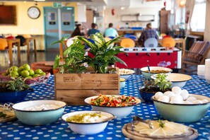 Breakfast buffet - Abraham Jerusalem  (Jerusalem)