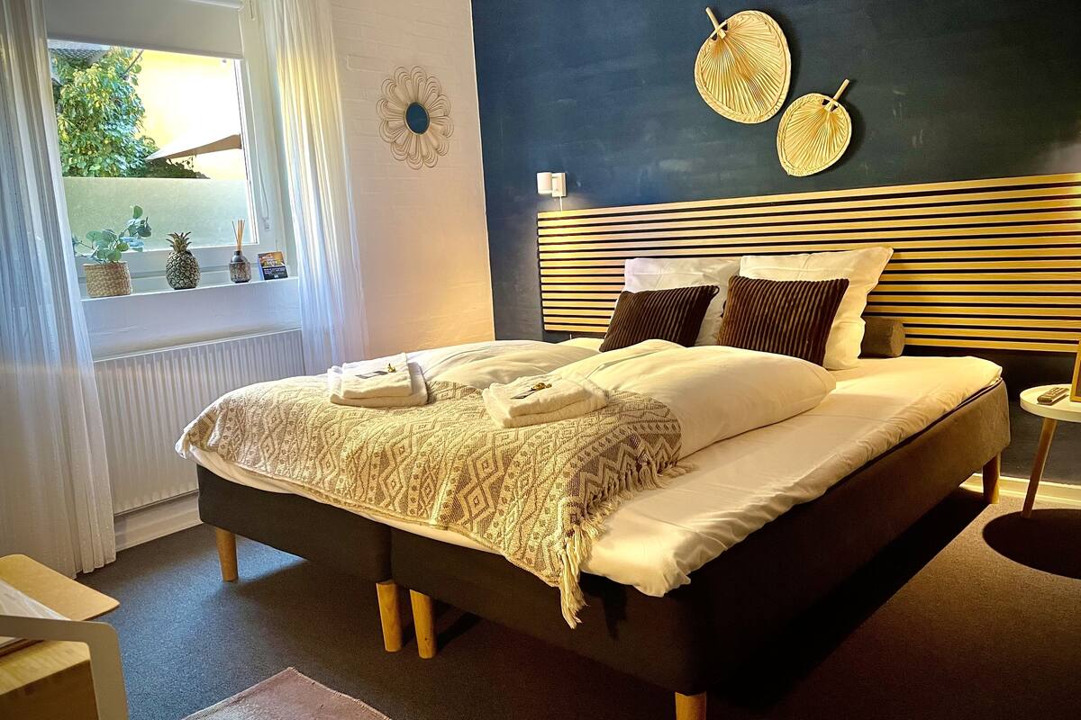 business double room | 1 bedroom, premium bedding, soundproofing, iron/ironing board