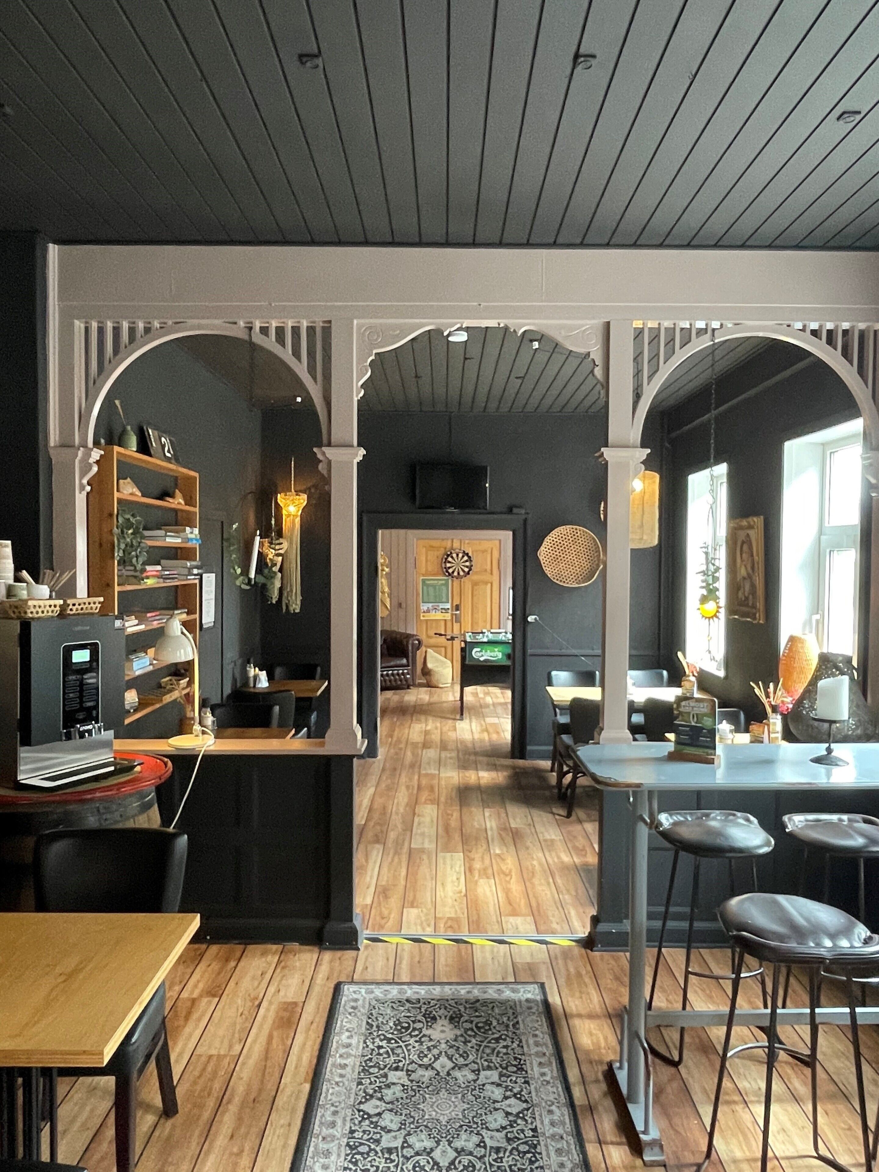 43-inch flat-screen tv with digital channels, toys