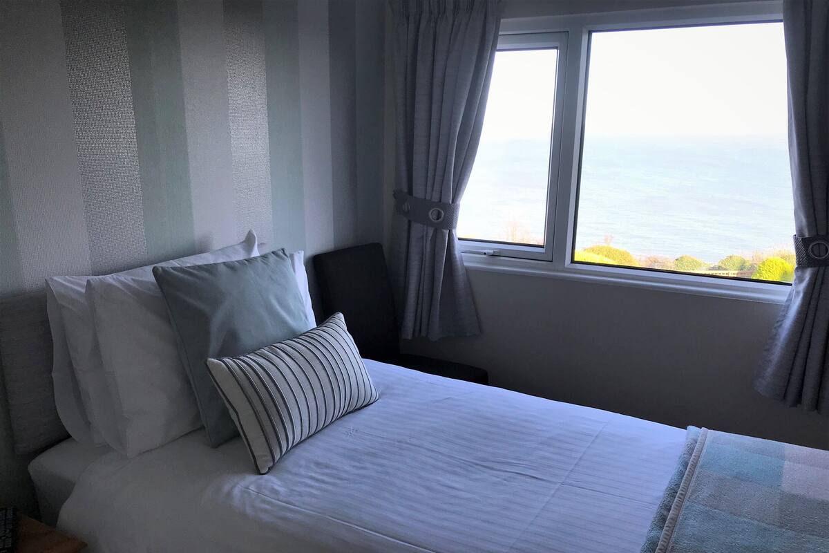 Twin Room, Sea View | Beach/ocean view
