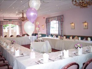 Banquet hall - Oliver Cromwell Hotel (March)