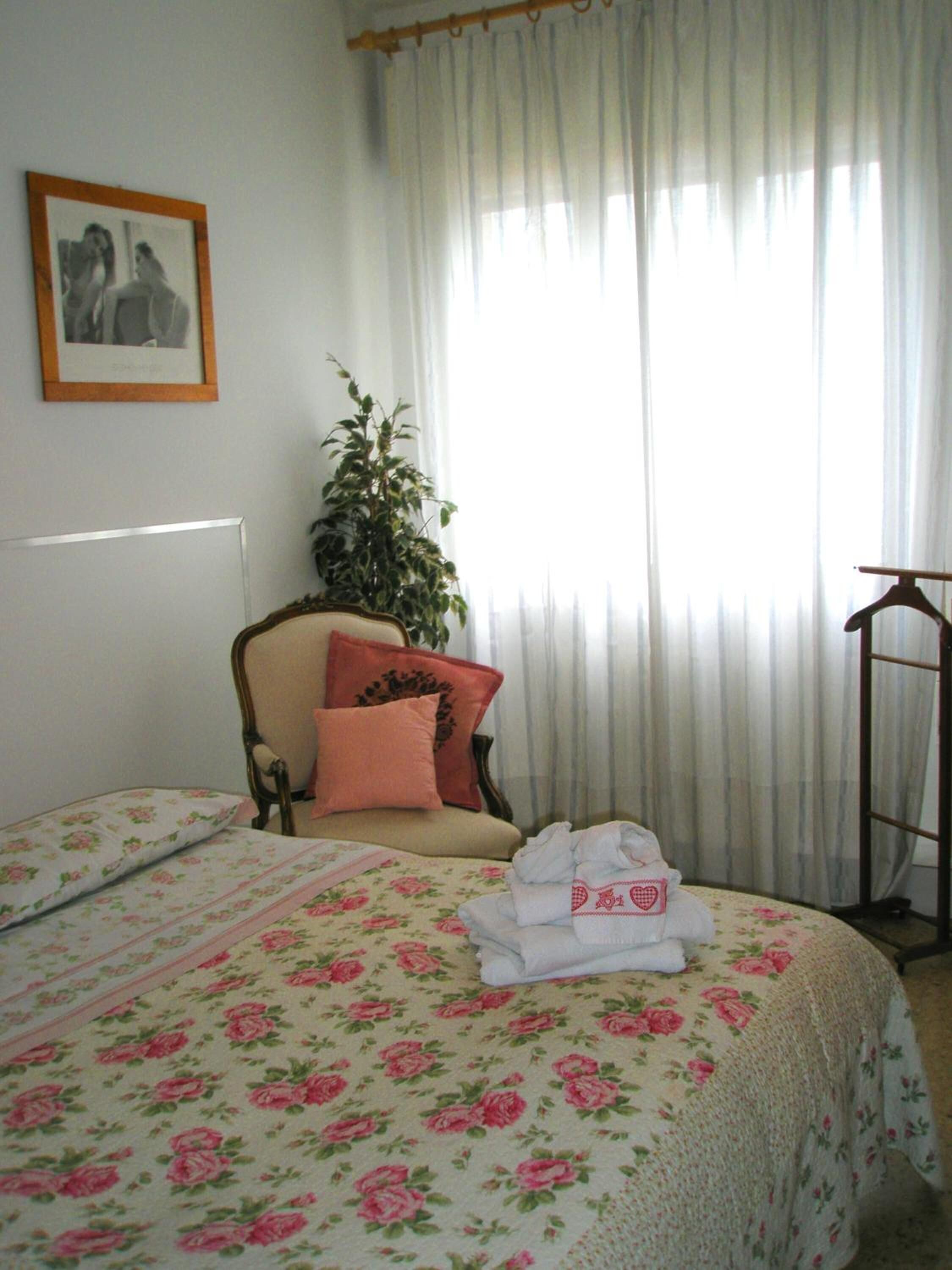 Photo - Venice Treviso Airport Bed