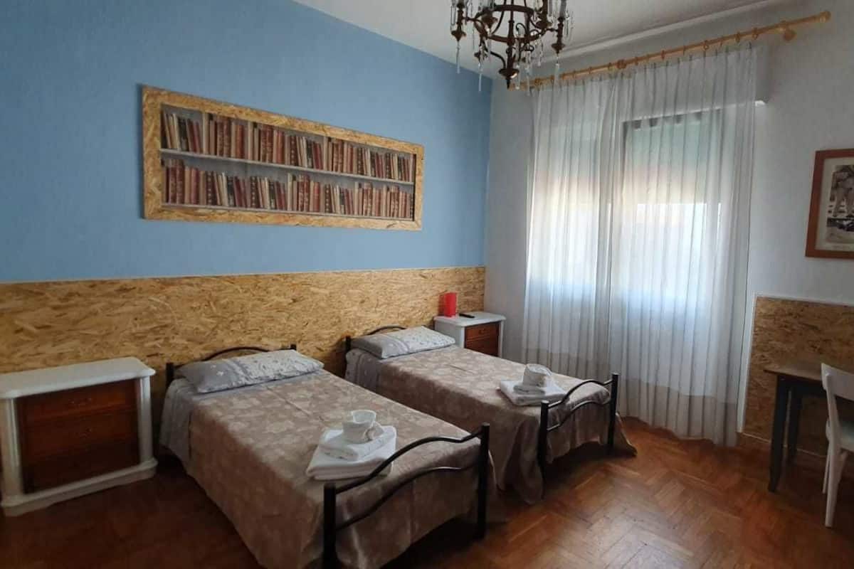 Chambre Double ou avec lits jumeaux, salle de bains commune