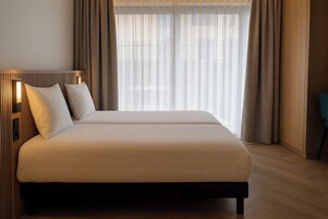 Deluxe Twin Room | Free WiFi, bed sheets, wheelchair access