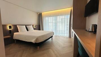 Deluxe Double Room | Free WiFi, bed sheets, wheelchair access