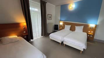 Triple Room | 1 bedroom, free WiFi, bed sheets, wheelchair access
