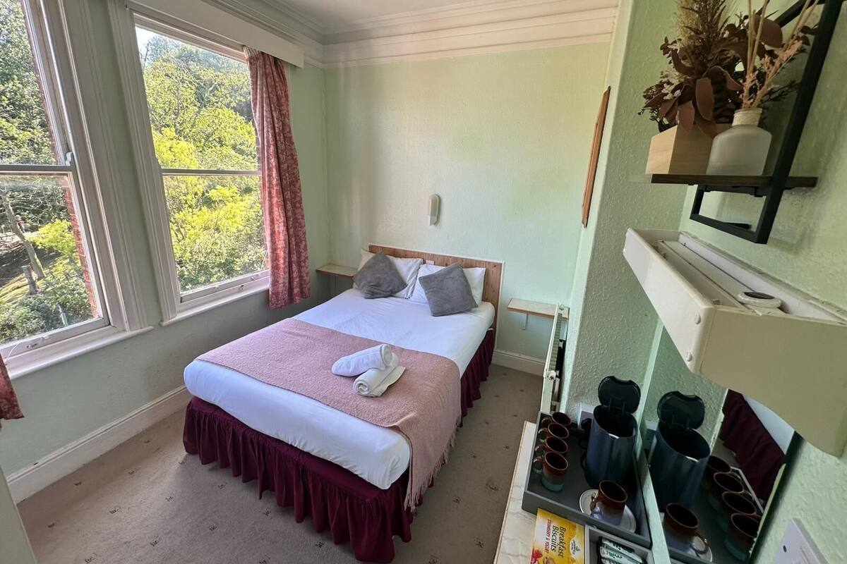 Standard Double Room, Ensuite