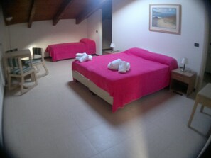 Habitación triple | Ropa de cama