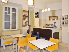 Bar (on property) - Palma Residences In Rome (Rome)