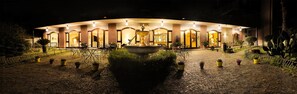 Front of property - L'Ottava Hotel (Monte Compatri)