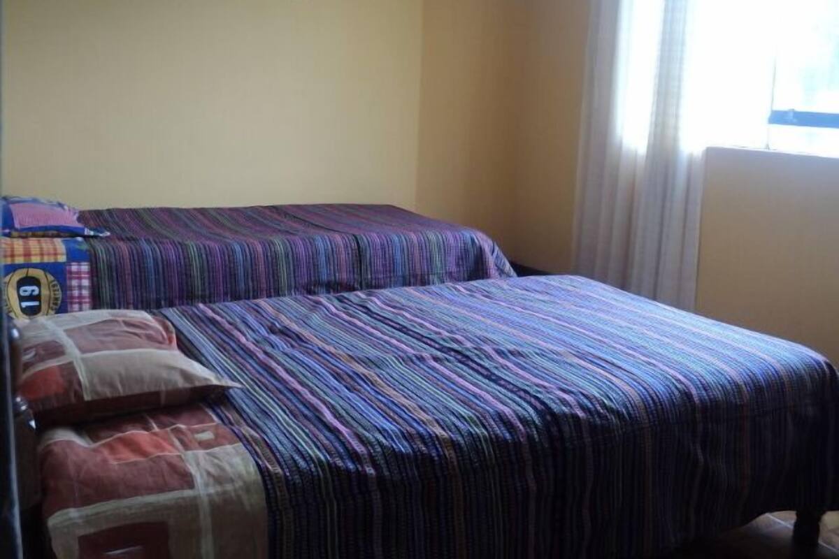 Phòng, phòng tắm dùng chung | Bàn, truy cập Internet không dây miễn phí