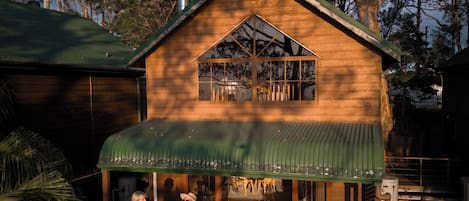 Cabane Panoramique, 1 chambre, vue montagne | Terrasse/Patio