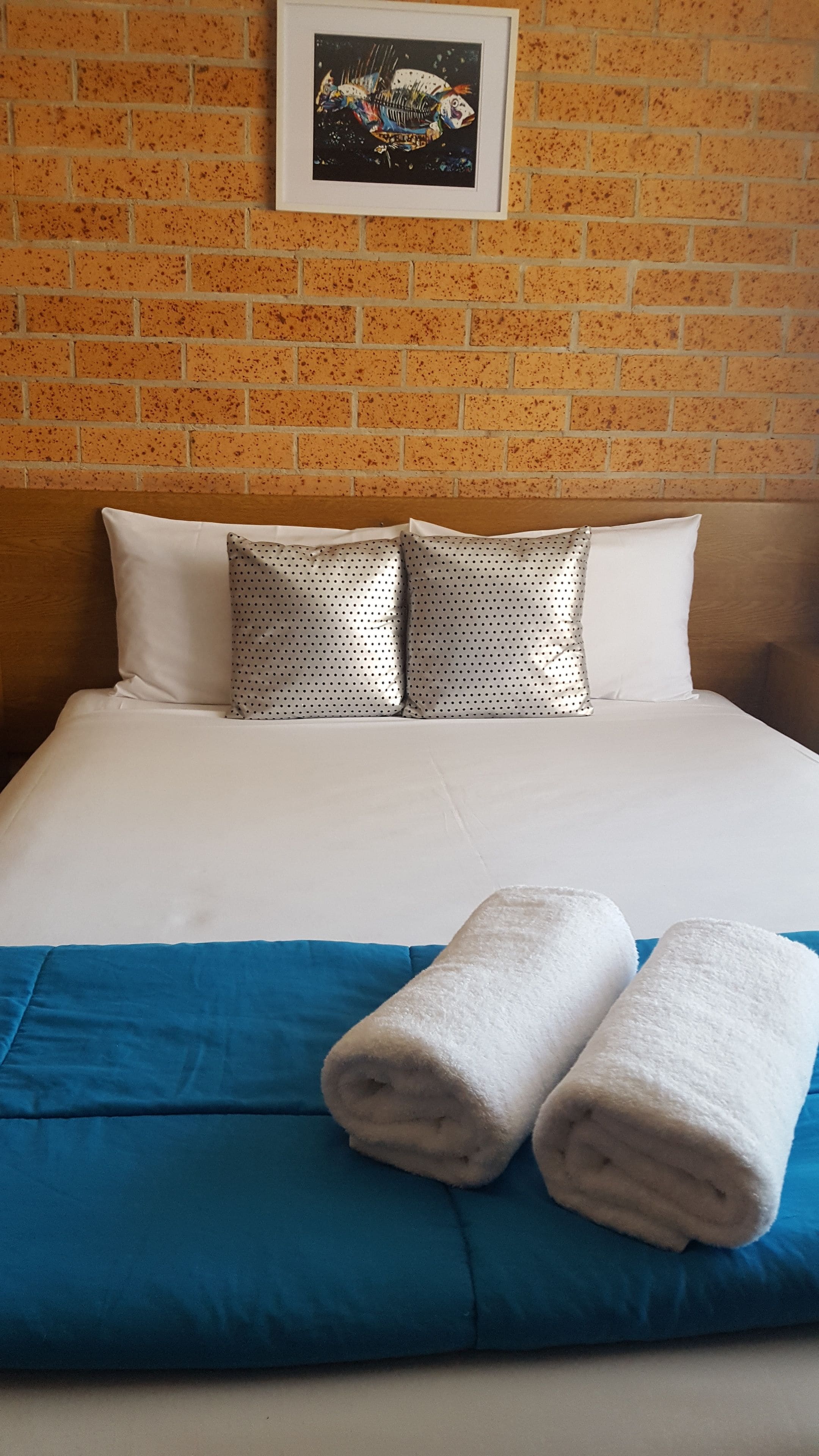 Ropa de cama de alta calidad y escritorio 