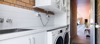 Royal Palms Motor Inn