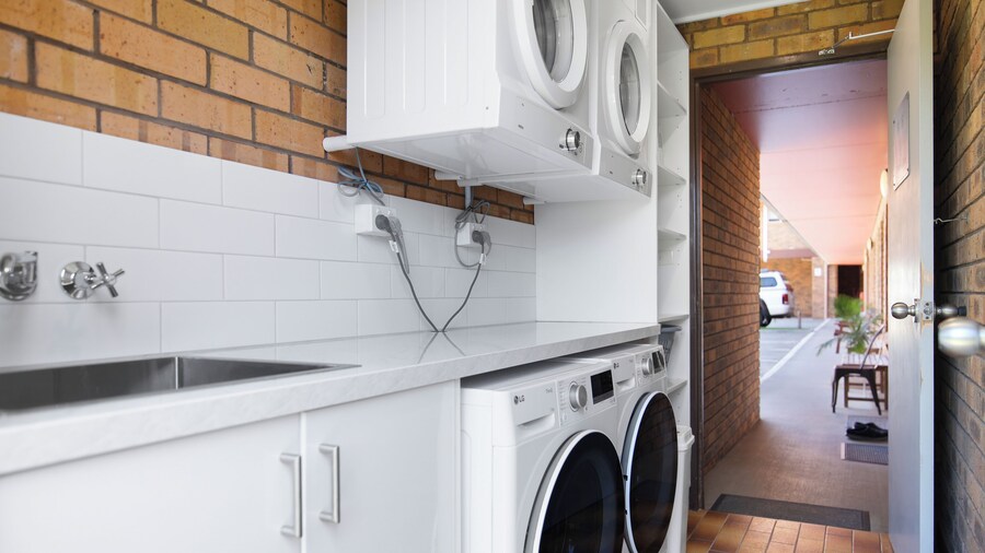 Royal Palms Motor Inn