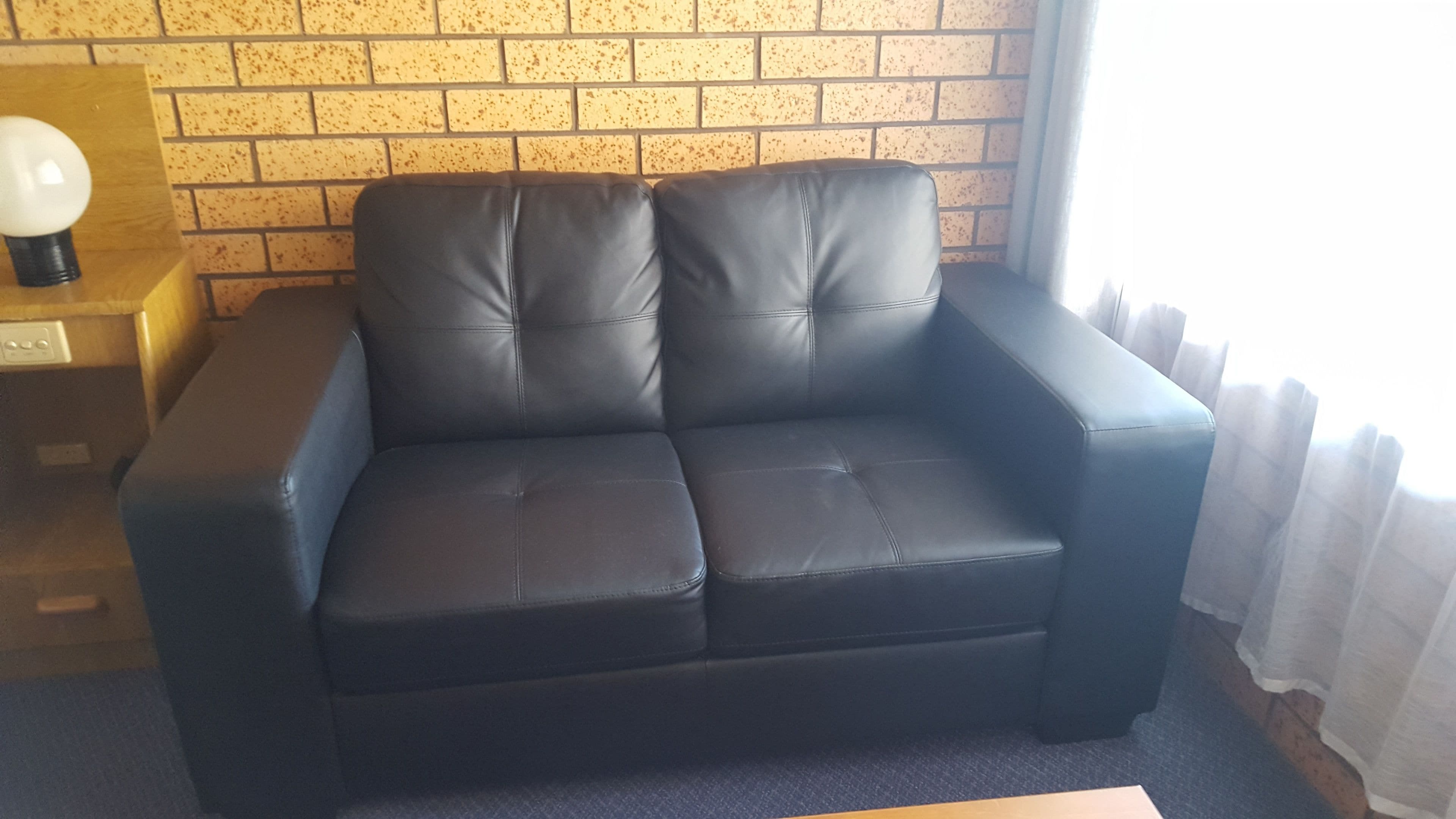 Ropa de cama de alta calidad y escritorio 