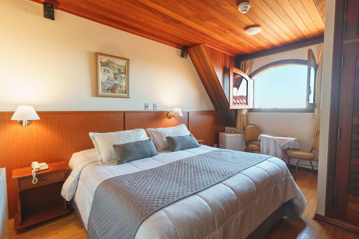 Minibar, individuell inredning, unika möbler och gratis wi-fi