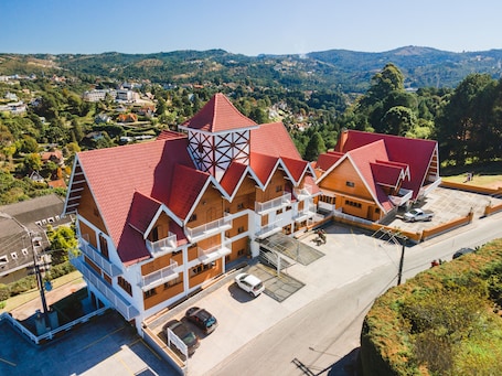 Front of property. Pousada Recanto Almeida