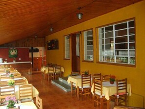 Desayuno buffet incluido todos los días