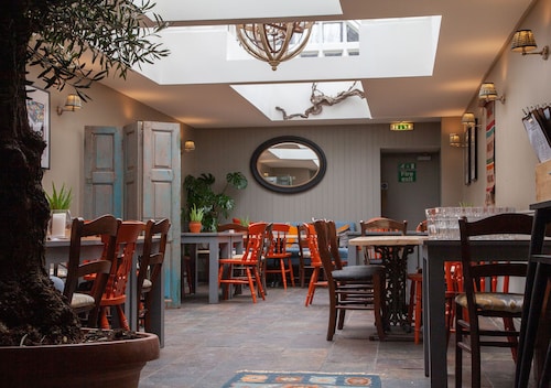 The Kings Arms Coaching Inn