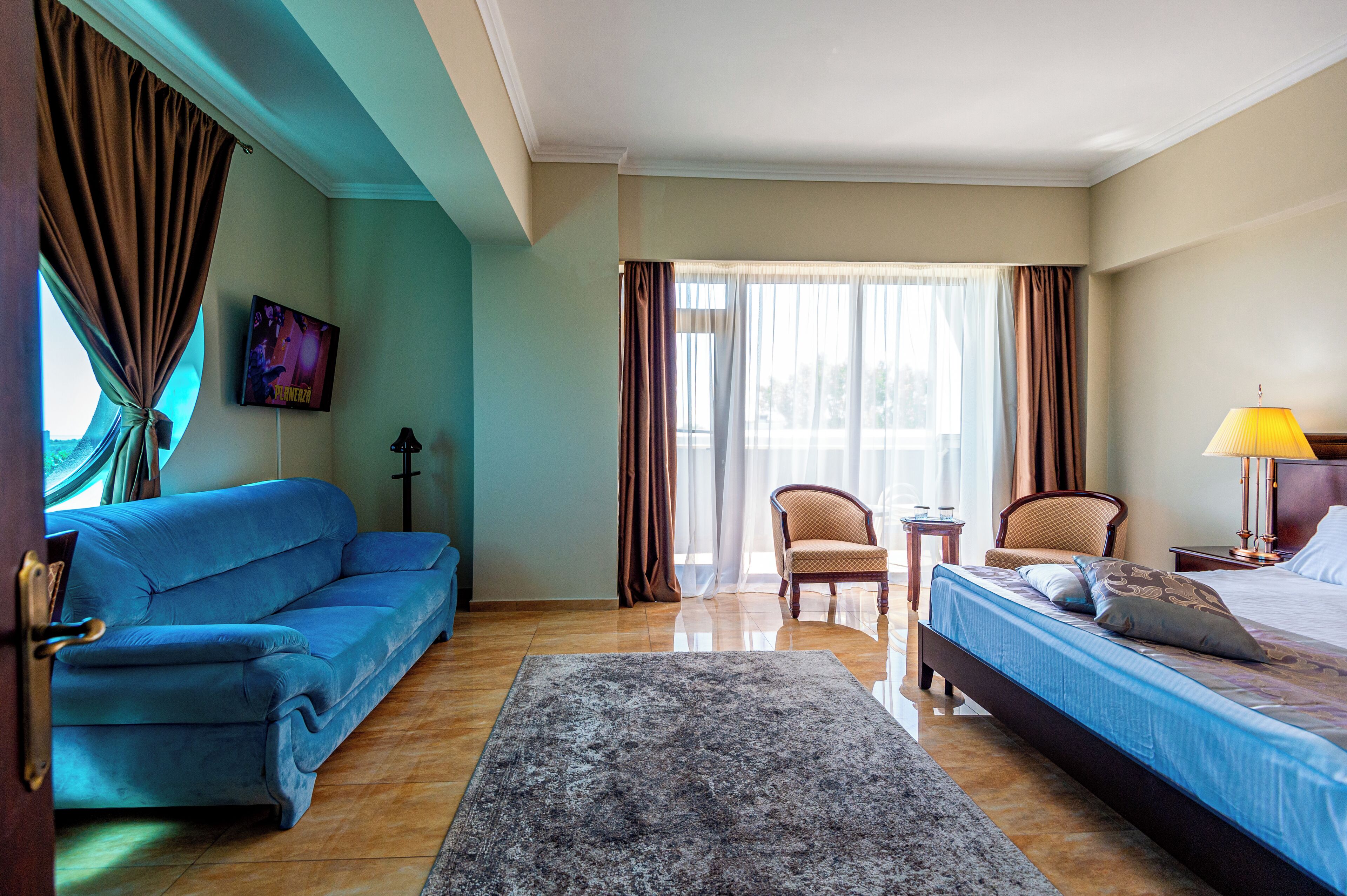 Suite studio exécutive | Minibar, coffre-fort, bureau, système d’insonorisation