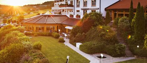 Outdoor pool, open 8:00 AM to 9:00 PM, pool umbrellas, pool loungers