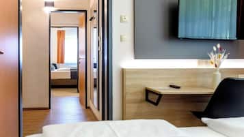 2 Double Rooms with Connecting Door | Hypo-allergenic bedding, minibar, in-room safe, desk