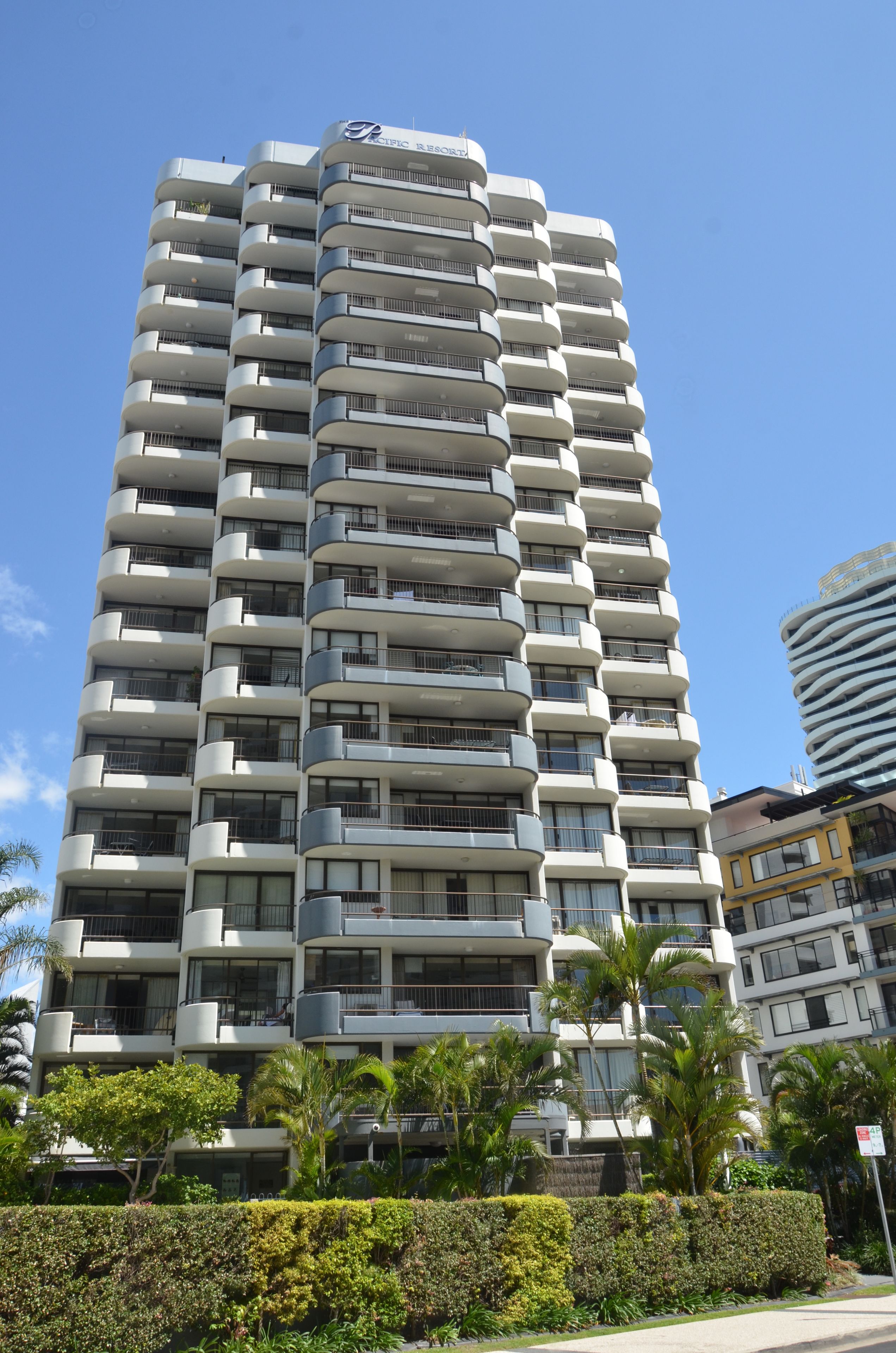 Pacific Resort Broadbeach — image 23