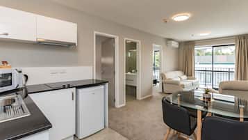 Blue Dolphin Block Superior Apartment, 2 Bedrooms | Living room | 32-inch LCD TV with satellite channels, TV