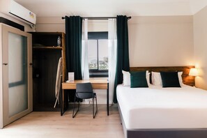 Exclusive-Zimmer (Terrace with Harbour Bridge View) | Hochwertige Bettwaren, Pillowtop-Betten, Bügeleisen/Bügelbrett